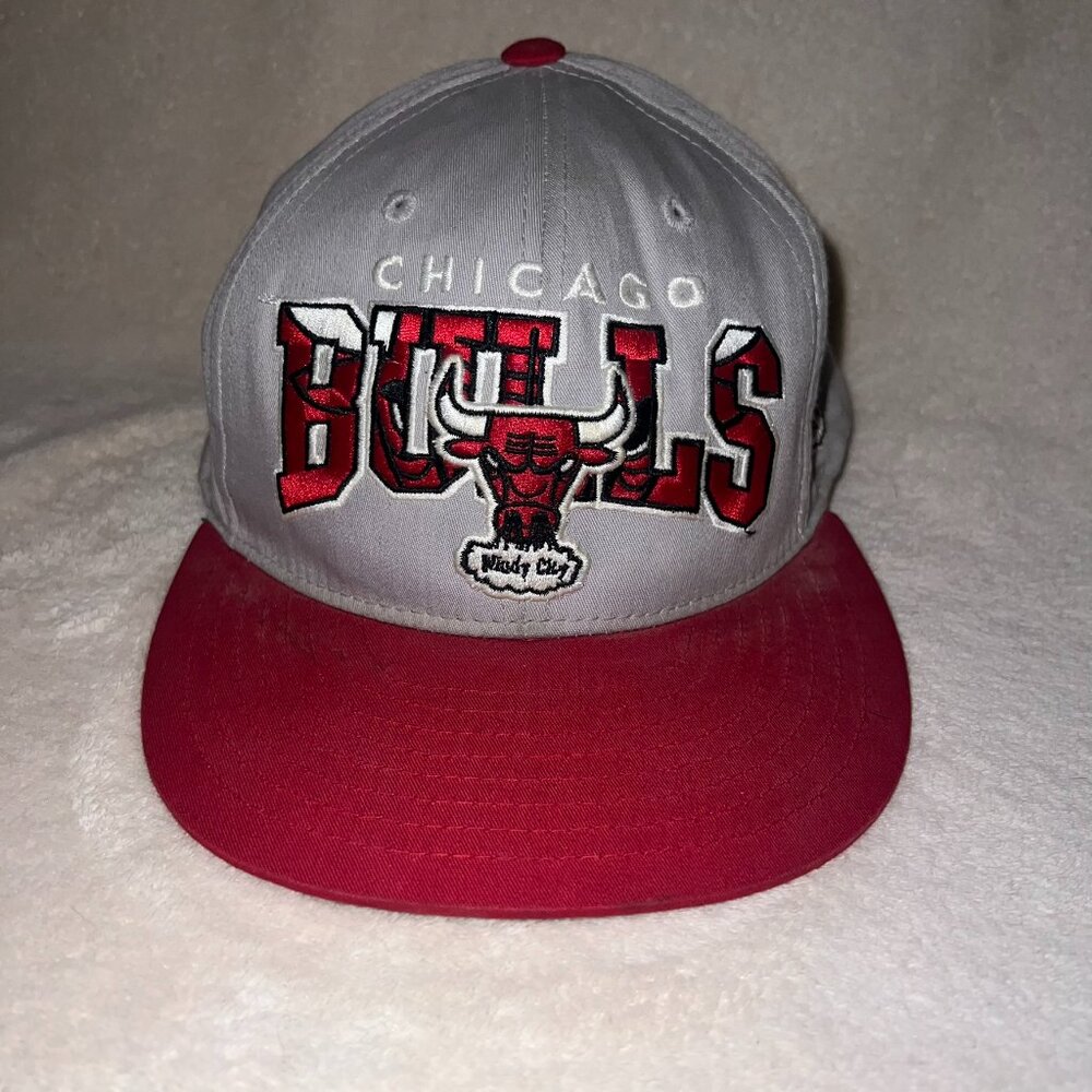 Vintage Chicago Bulls Snapback Hat - Gray with Red Brim - 90s Style